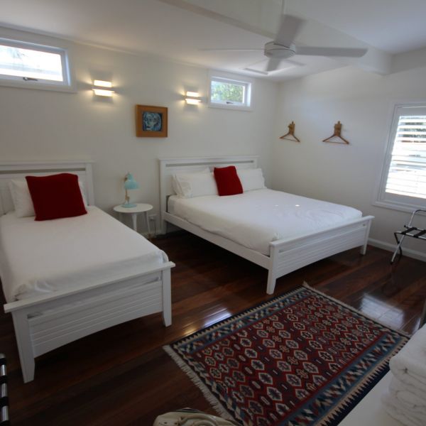 sea urchin bedroom 2